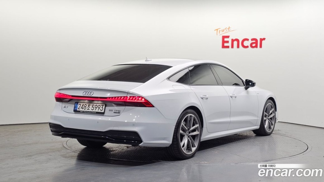 Audi A7 55 TFSI Quattro Premium, 2022