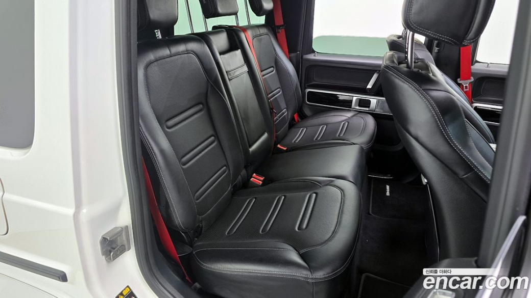 Mercedes-Benz G-Class G400d, 2023