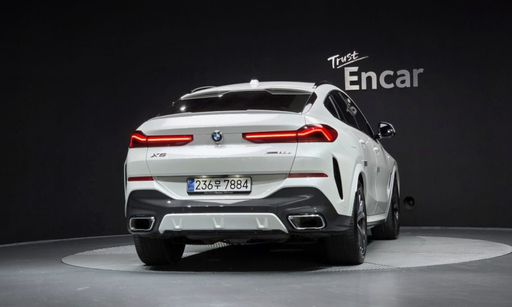 BMW X6 xDrive30d M Sport, 2024