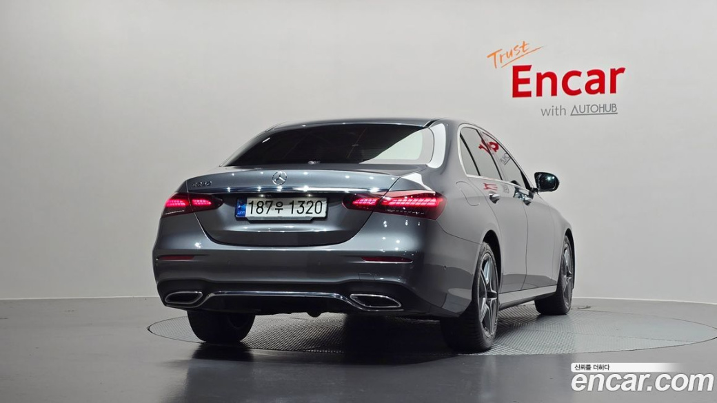 Mercedes-Benz E-Class E250 AMG Line, 2023