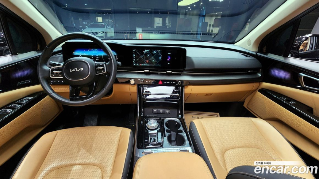 Kia Carnival 9-Seater Signature, 2023