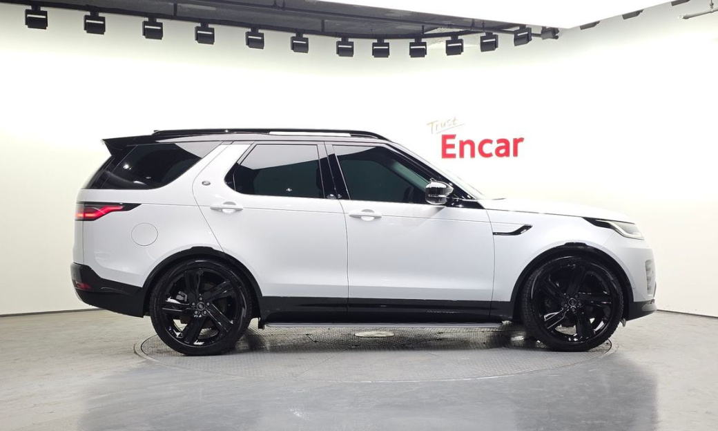 Land Rover Discovery D350 Dynamic HSE, 2025