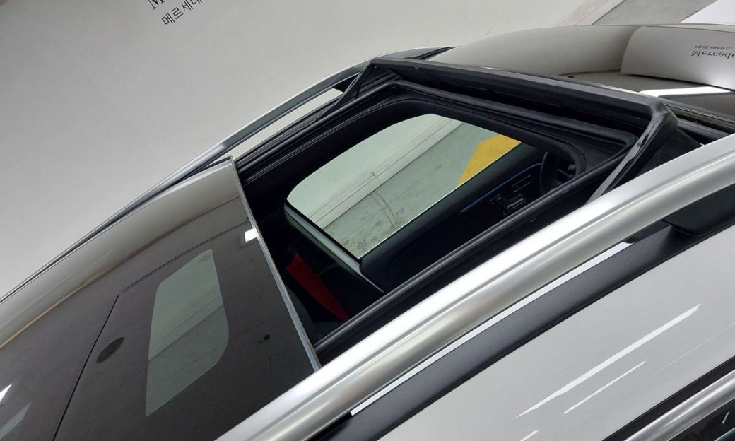Mercedes-Benz GLB-Class AMG GLB35 4MATIC, 2025