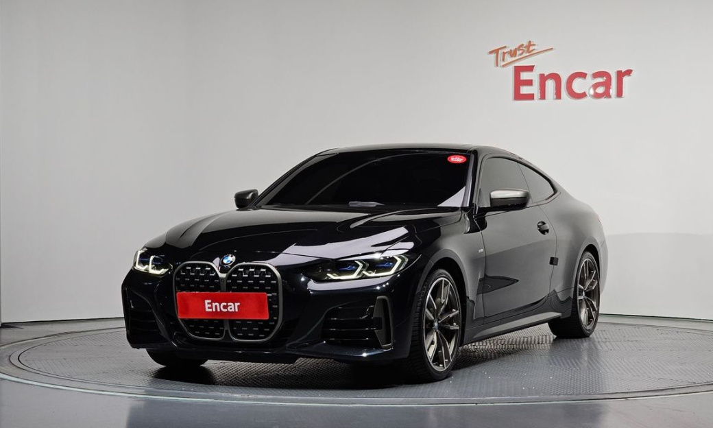 BMW 4-Series M440i xDrive Coupe, 2024