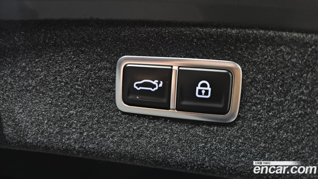 Genesis G80 Gasoline 2.5 Turbo AWD, 2025