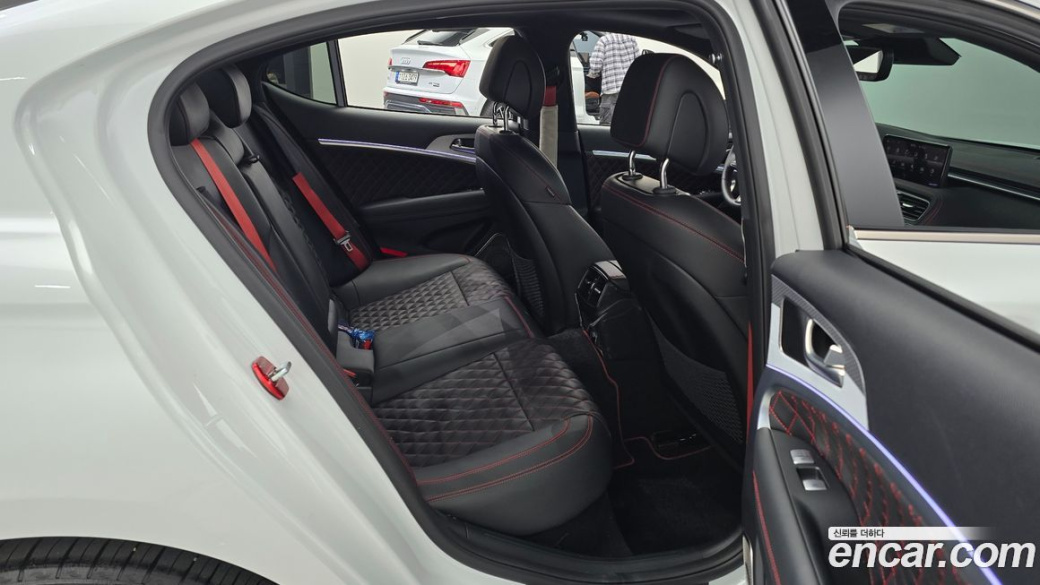 Genesis G70 Gasoline 2.0T 2WD, 2021
