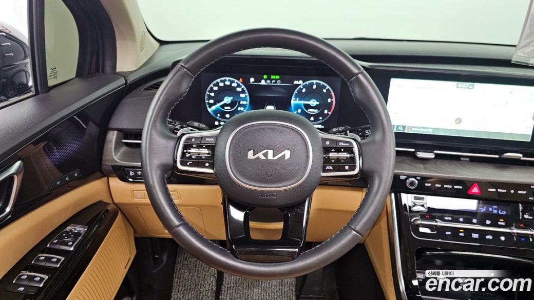 Kia Carnival 9-Seater Signature, 2023