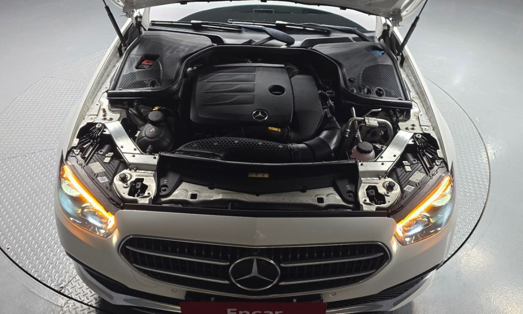 Mercedes-Benz E-Class E350 4MATIC Avantgarde, 2022