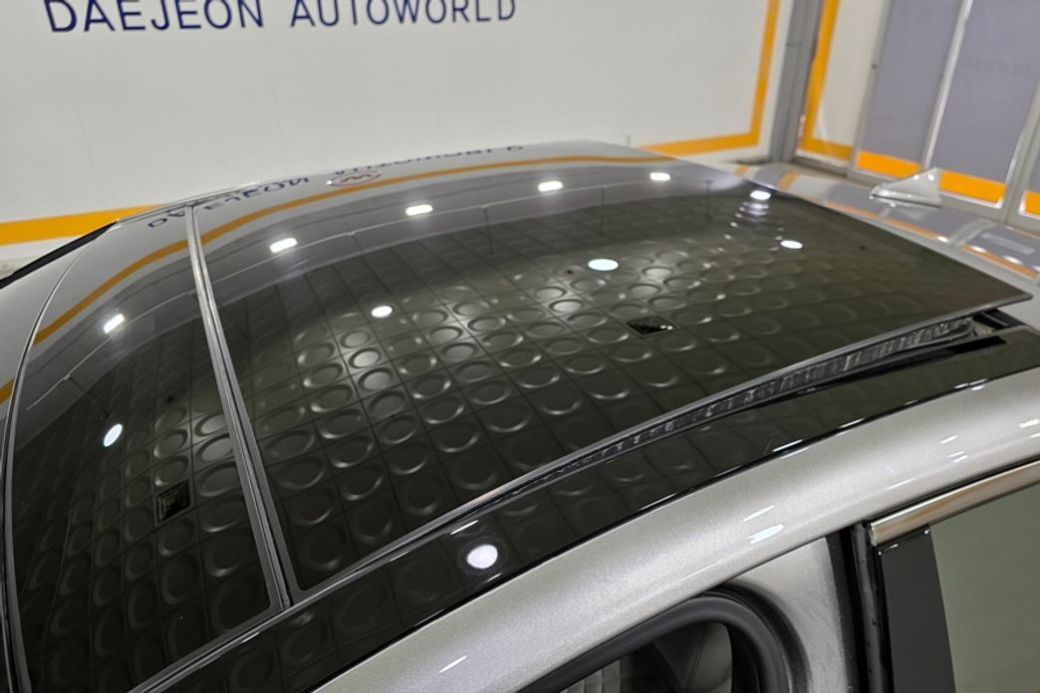 Genesis G70 Gasoline 2.0T 4WD, 2022