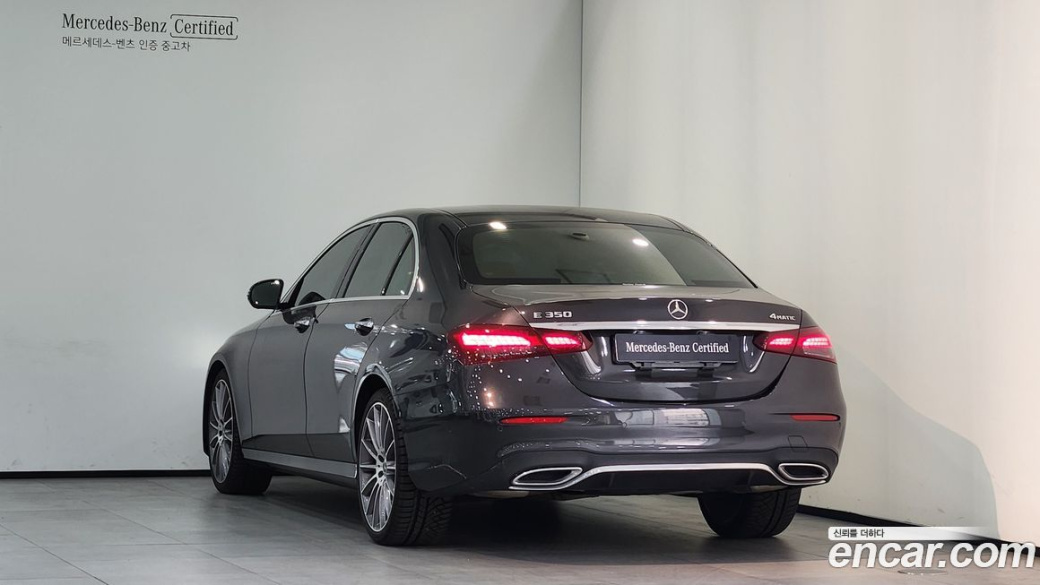 Mercedes-Benz E-Class E350 4MATIC AMG Line, 2022