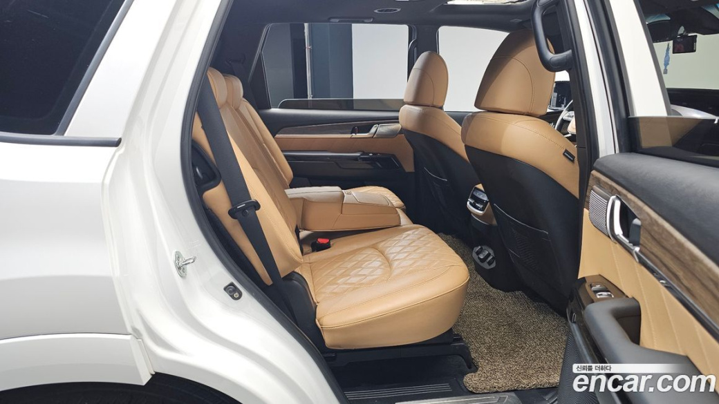 Kia Mohave Diesel 3.0 4WD 7-Seater, 2021