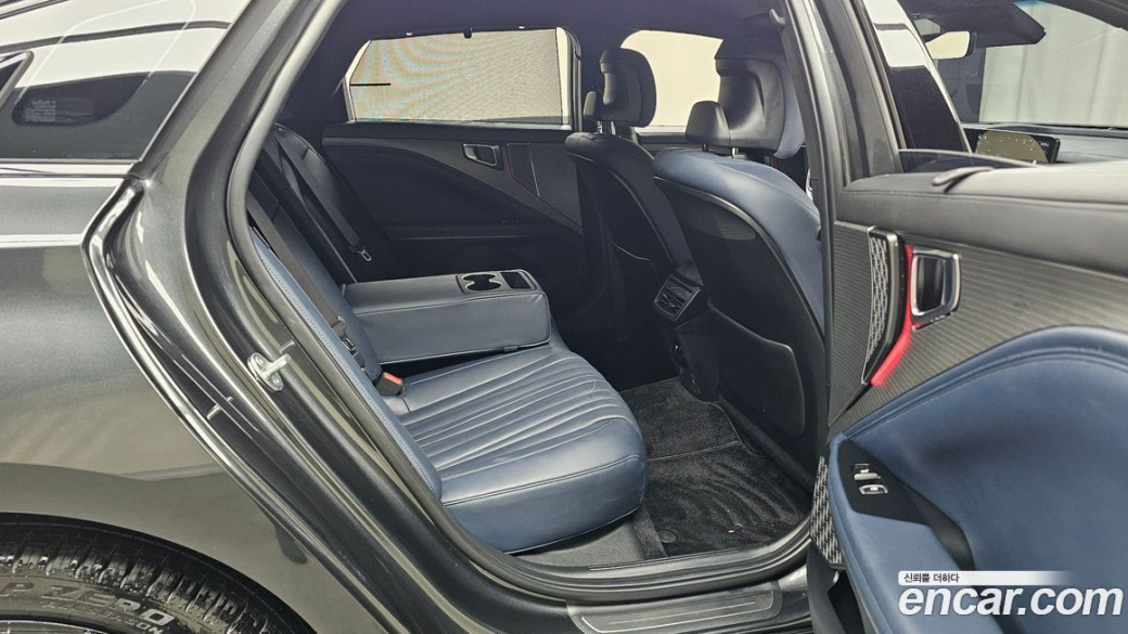 Kia K8 2.5 Gasoline 2WD, 2025