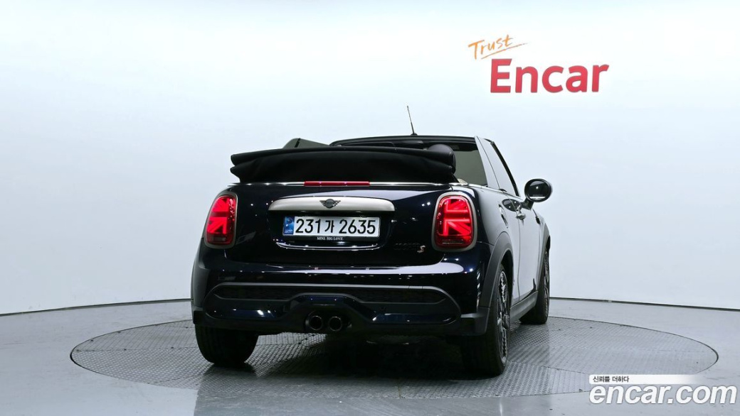 Mini Cooper Convertible Resolute Edition, 2024