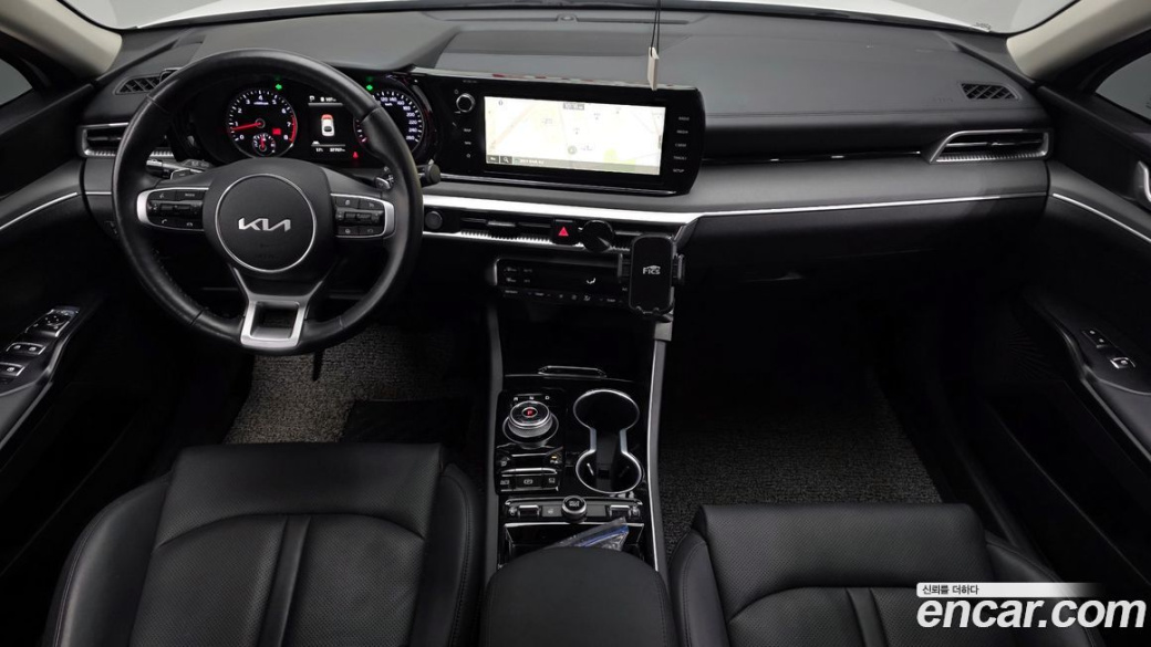 Kia K5 2.0, 2023
