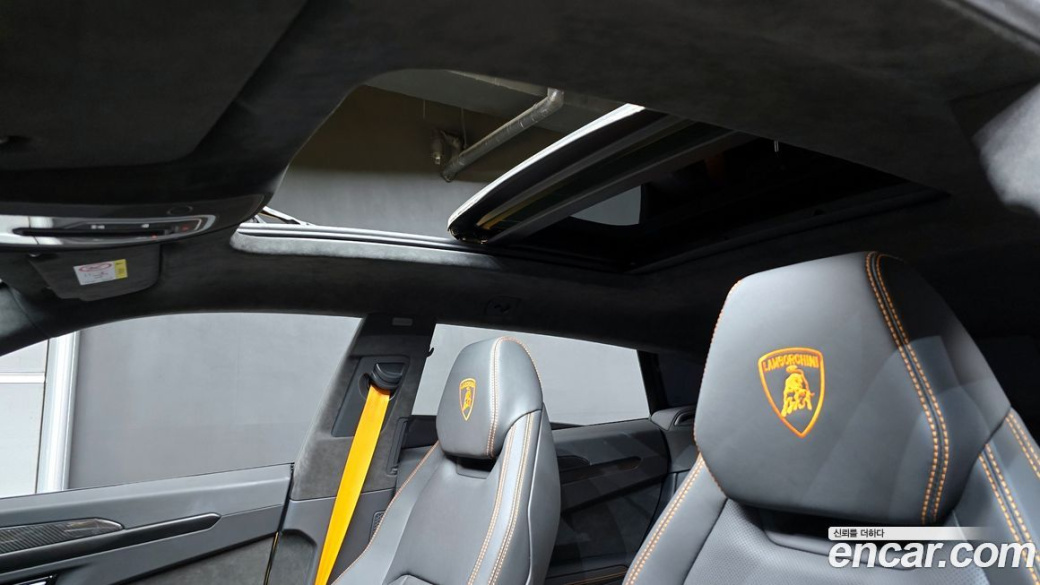 Lamborghini Urus 4.0 V8 S, 2024