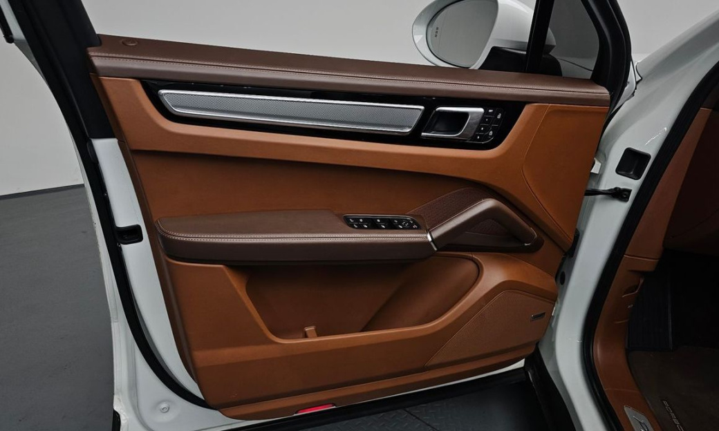 Porsche Cayenne 3.0, 2023