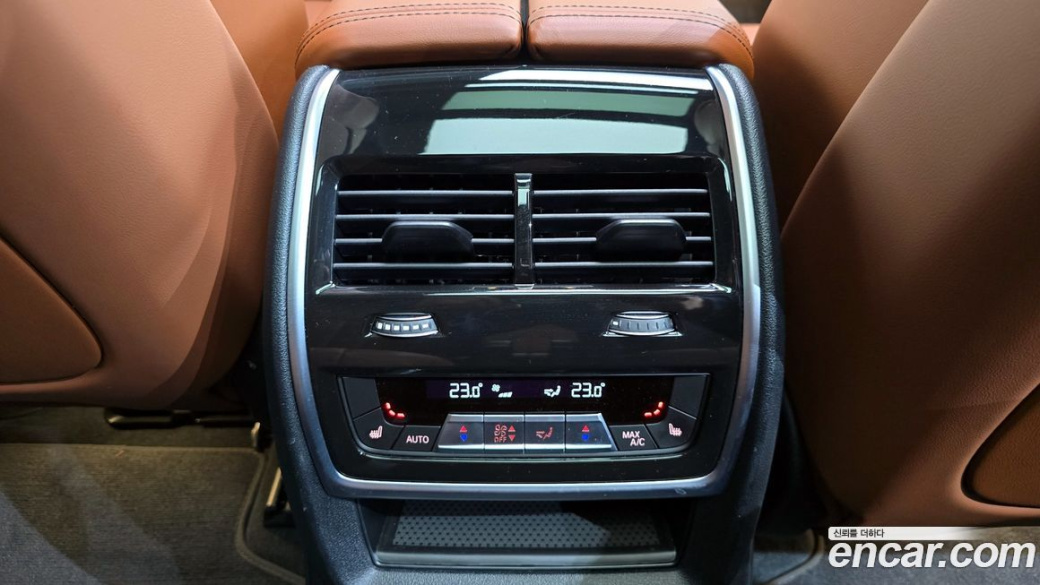 BMW X7 xDrive 40i Design Pure Excellence 6-Seater, 2023