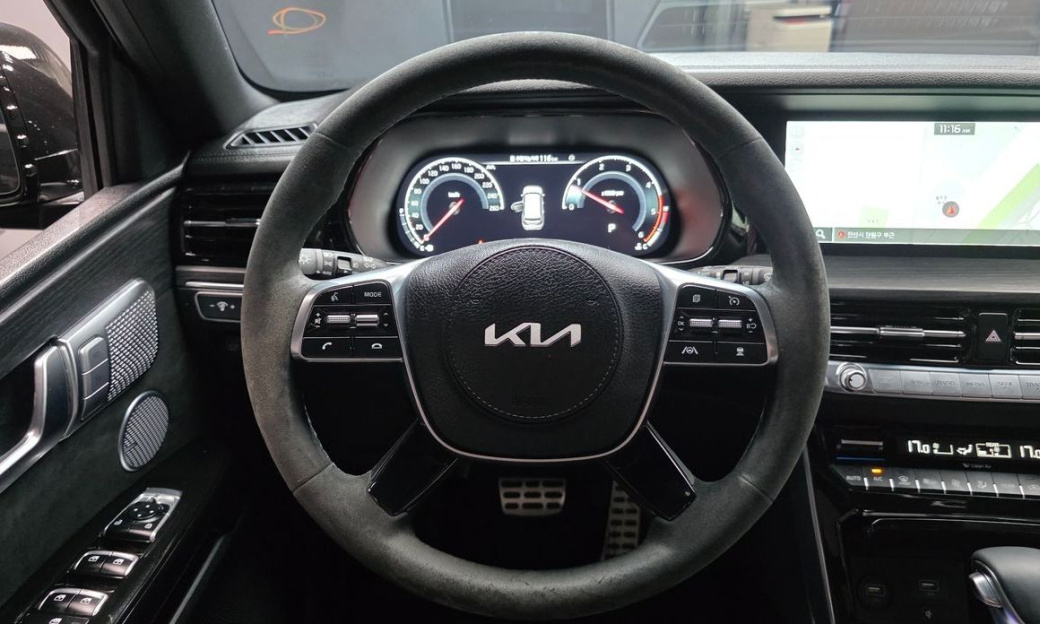 Kia Mohave Diesel 3.0 4WD 7-Seater, 2022