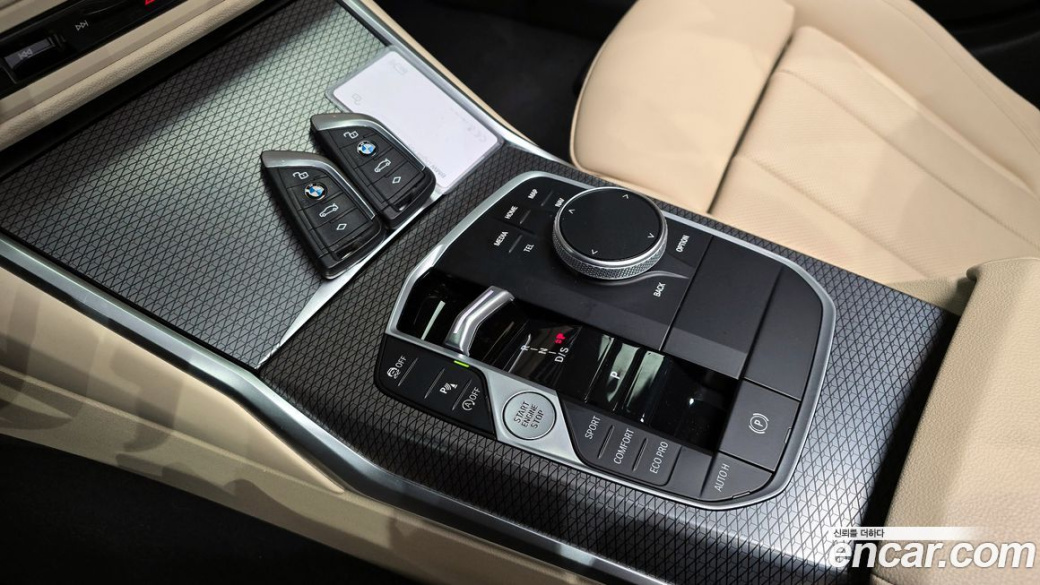 BMW 3-Series 320i M Sport, 2023