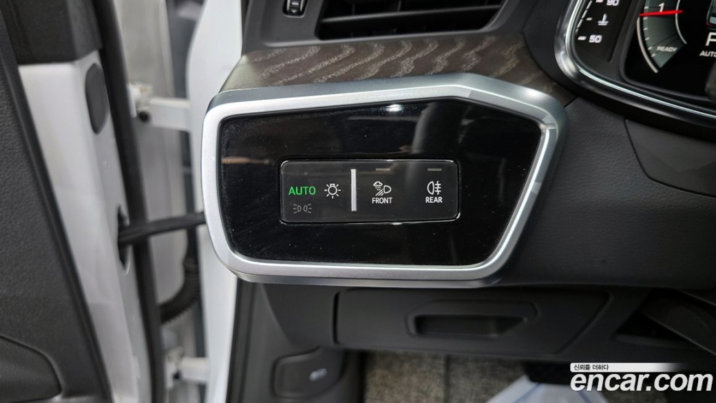 Audi A6 45 TFSI Quattro Premium, 2022