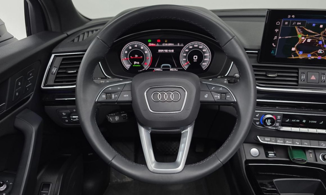 Audi Q5 45 TFSI Quattro Premium, 2024