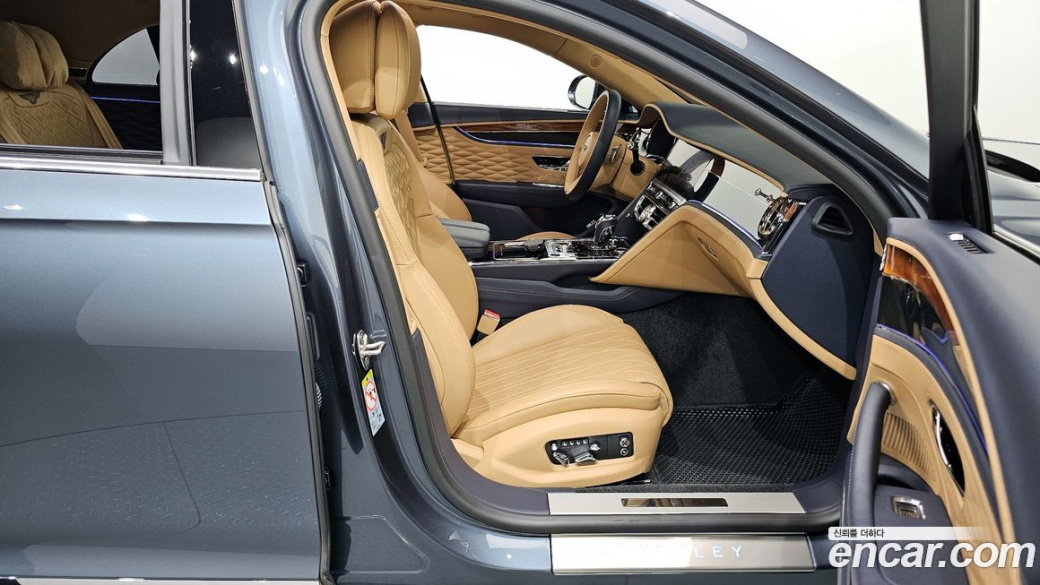 Bentley Flying Spur 4.0, 2021