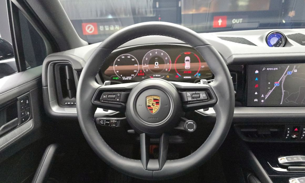 Porsche Cayenne 3.0, 2024