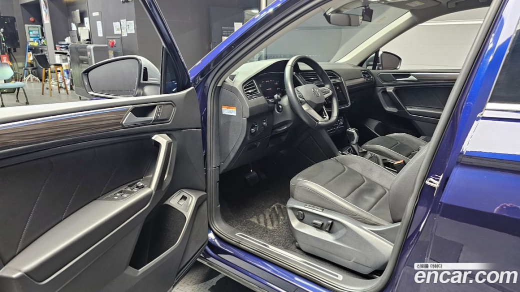 Volkswagen Tiguan 2.0 TSI Prestige, 2023
