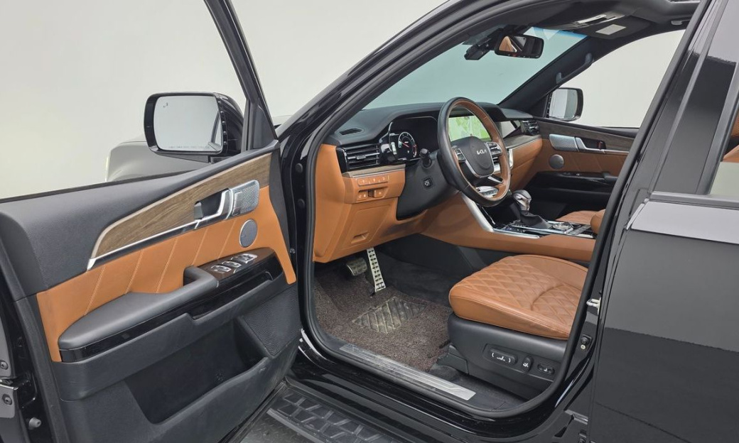 Kia Mohave Diesel 3.0 4WD 6-Seater, 2022