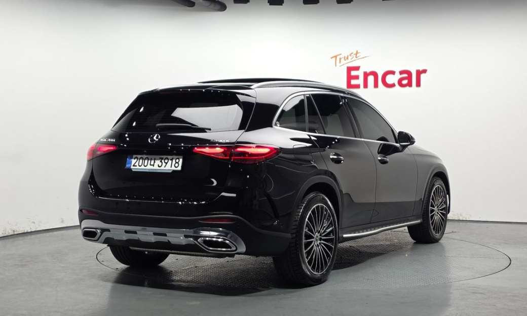 Mercedes-Benz GLC-Class GLC300 4MATIC AMG Line, 2025