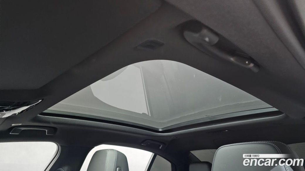 BMW 5-Series 520i M Sport, 2025