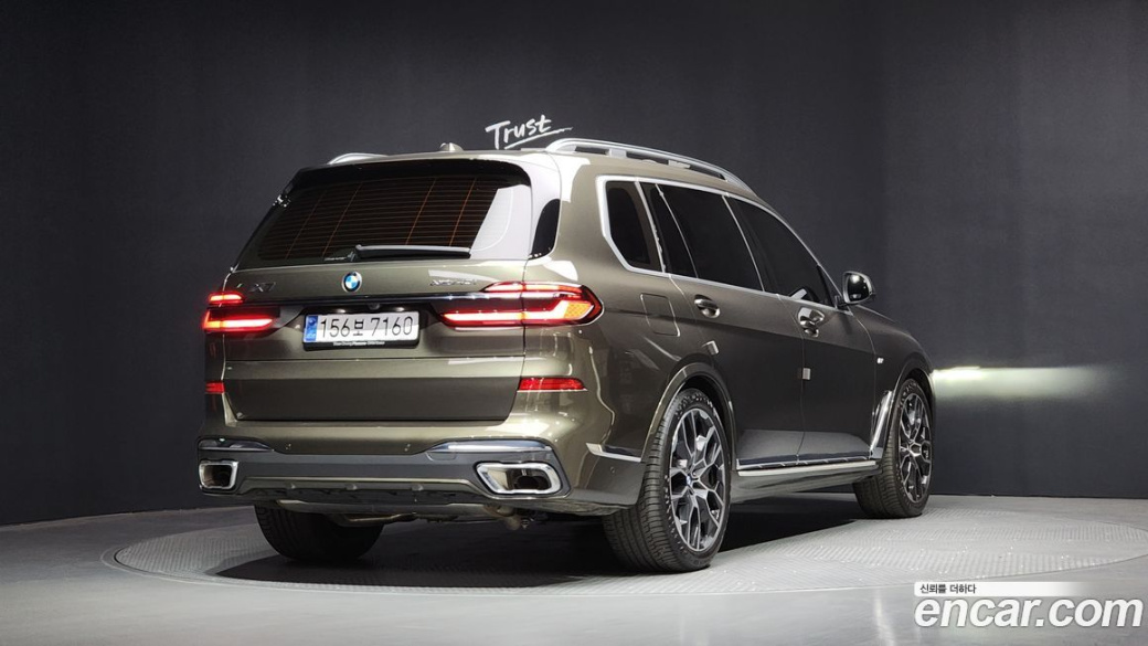 BMW X7 xDrive 40i M Sport 6STR, 2025