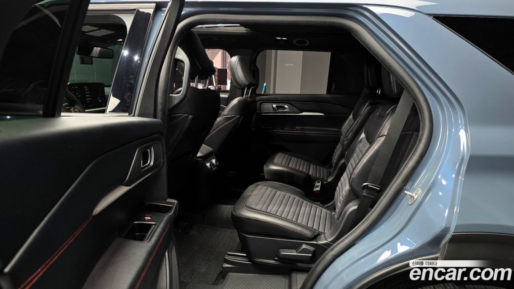 Ford Explorer 2.3 ST-Line 4WD, 2025