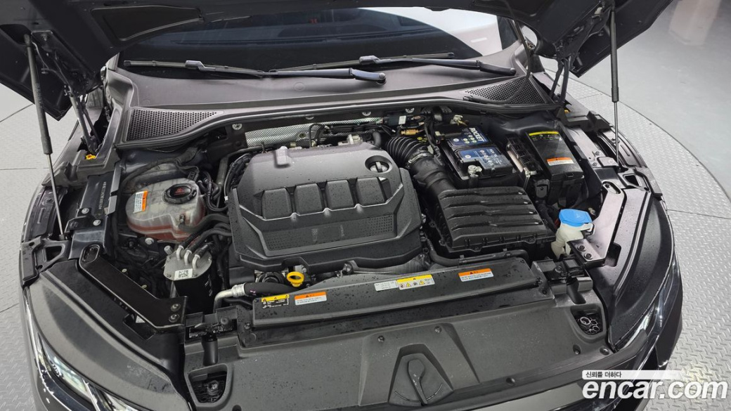 Volkswagen Arteon 2.0 TDI R-LIINE 4Motion, 2022