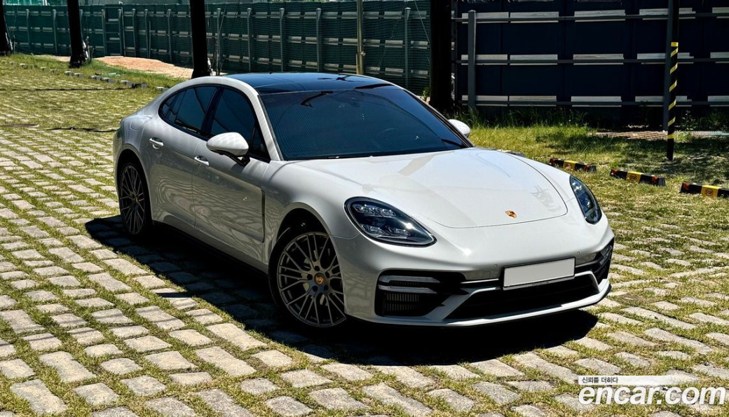 Porsche Panamera 2.9 AWD Platinum Edition, 2023