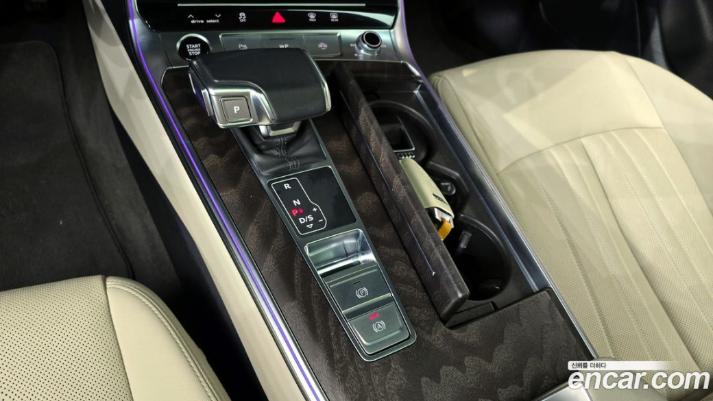 Audi A6 45 TFSI Premium, 2023