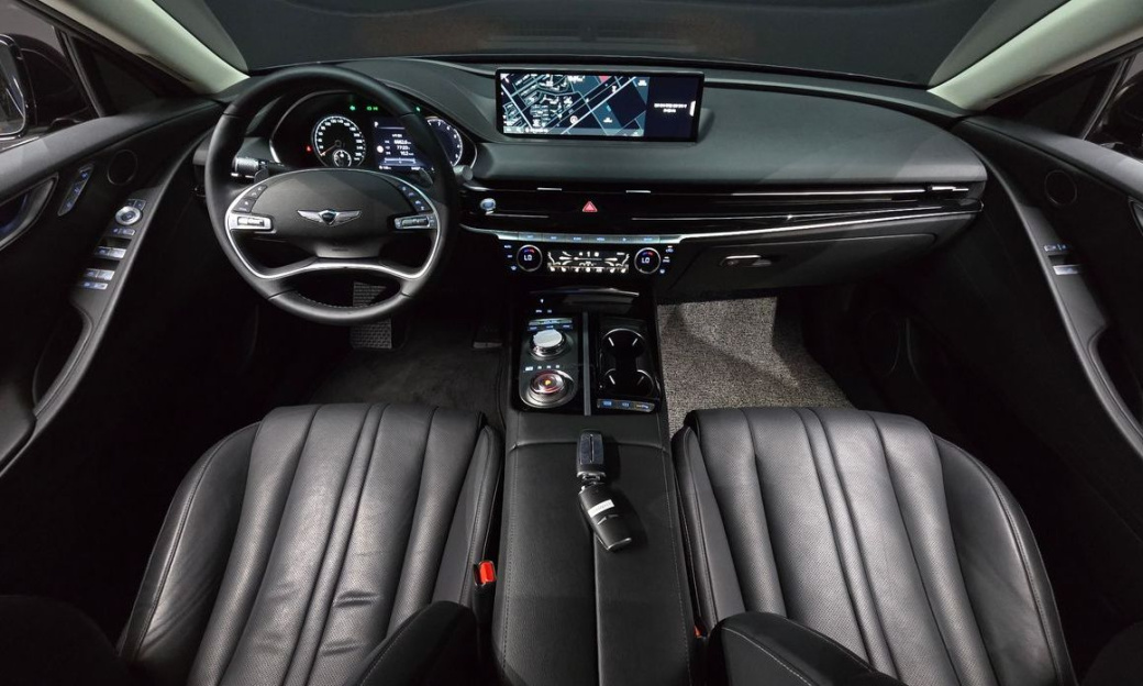 Genesis G80 Gasoline 2.5 Turbo AWD, 2023
