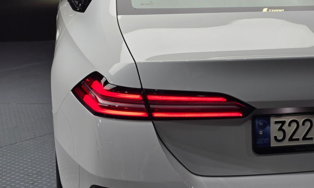 BMW 5-Series 520i M Sport, 2024