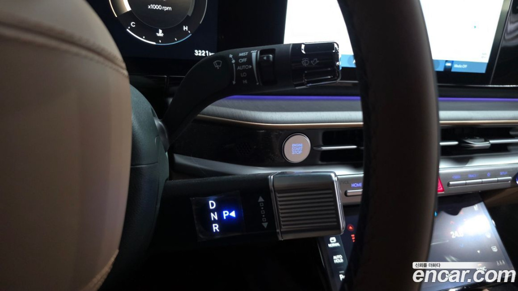Hyundai Grandeur 2,5 Gasoline 2WD, 2025