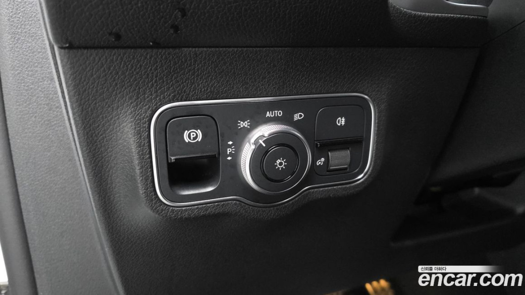 Mercedes-Benz GLB-Class GLB250 4MATIC, 2023