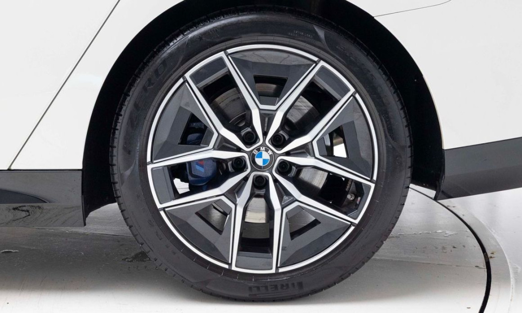 BMW 5-Series 520i M Sport, 2024