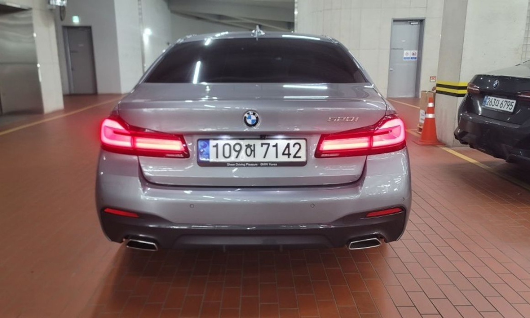 BMW 5-Series 520i M Sport, 2023
