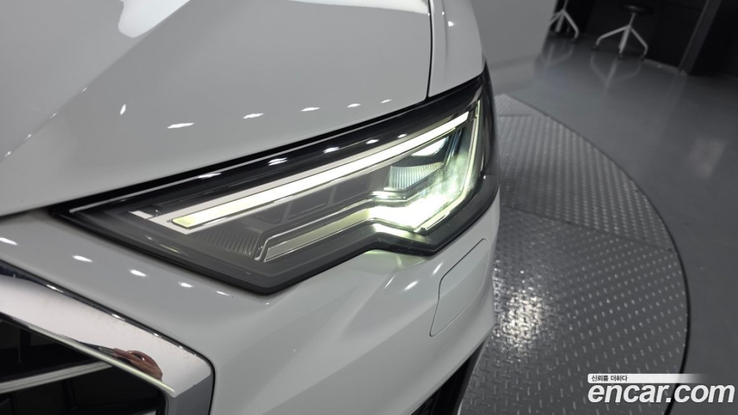 Audi A6 45 TFSI Quattro Premium, 2022