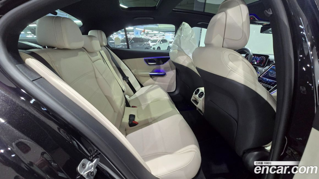 Mercedes-Benz C-Class C200 Avantgarde, 2025
