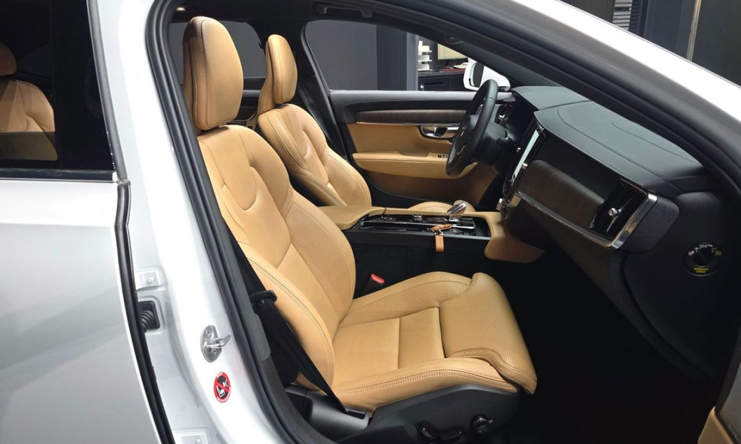 Volvo S90 B6 AWD Ultimate Bright, 2024