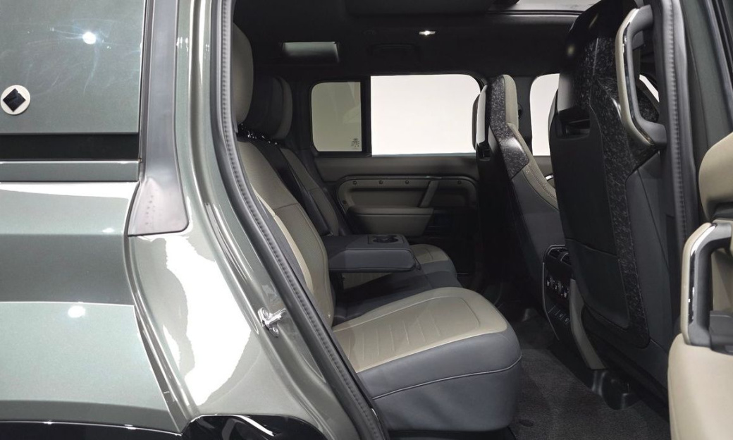 Land Rover Defender 110 P635 Octa Edition 1, 2025