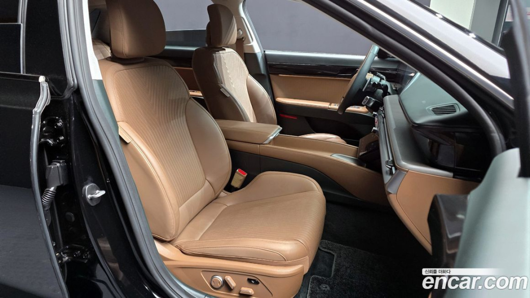 Hyundai Grandeur 2,5 Gasoline 2WD, 2023