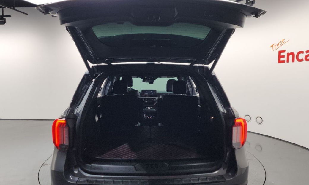 Ford Explorer 2.3 ST-Line 4WD, 2025