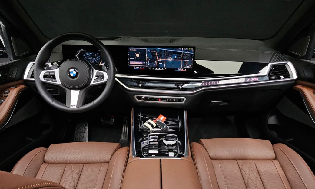 BMW X5 xDrive 40i M Sport, 2025