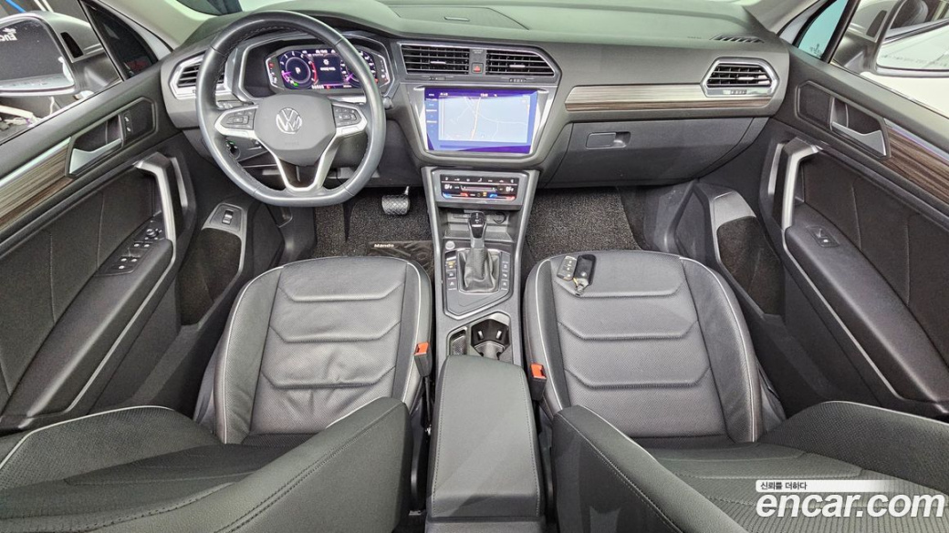 Volkswagen Tiguan 2.0 TSI Prestige, 2023